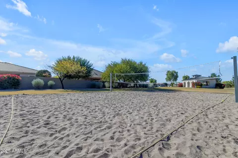 View/Area - 984 E Rojo Way, Gilbert, AZ 85297 photo 7 of 14