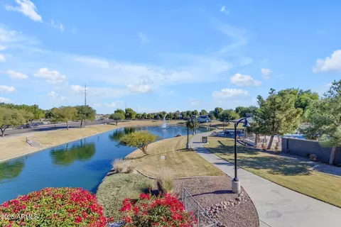 View/Area - 984 E Rojo Way, Gilbert, AZ 85297 photo 12 of 14