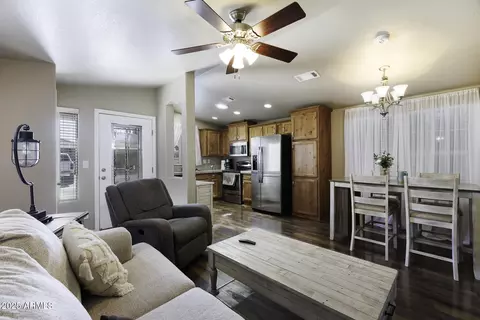 1110 N Henness Rd #1351, Casa Grande, AZ 85122