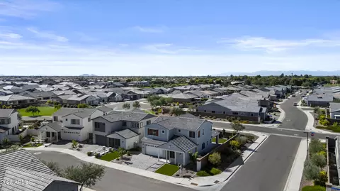 View/Area - 5274 S Cobblestone St, Gilbert, AZ 85298 photo 1 of 13