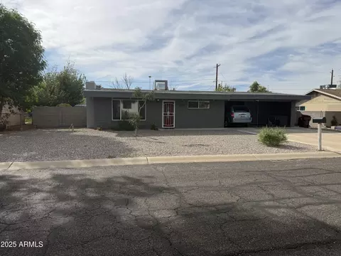 6715 E Butte St, Mesa, AZ 85205