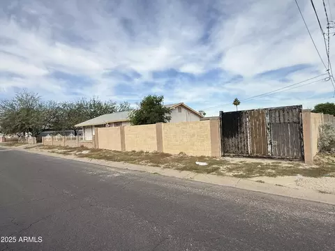 8447 S 8th Pl, Phoenix, AZ 85042 photo 7