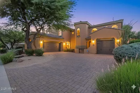Exterior - 3733 E Adobe Dr, Phoenix, AZ 85050 photo 3 of 8