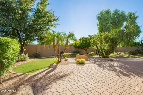 Exterior - 3733 E Adobe Dr, Phoenix, AZ 85050 photo 5 of 8