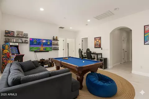 Entry Way - 3733 E Adobe Dr, Phoenix, AZ 85050 photo 2 of 2