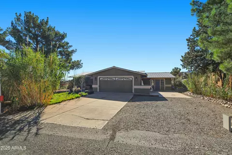 821 E Bow Maker Trl, Cottonwood, AZ 86326