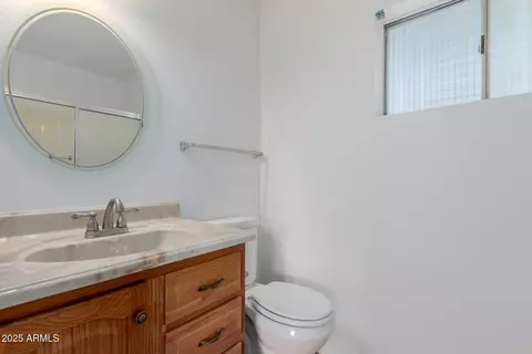 Bath - 2145 E Betty Elyse Ln, Phoenix, AZ 85022 photo 2 of 3