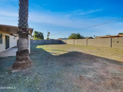 Exterior - 690 E Osage Ave, Apache Junction, AZ 85119 photo 5 of 5