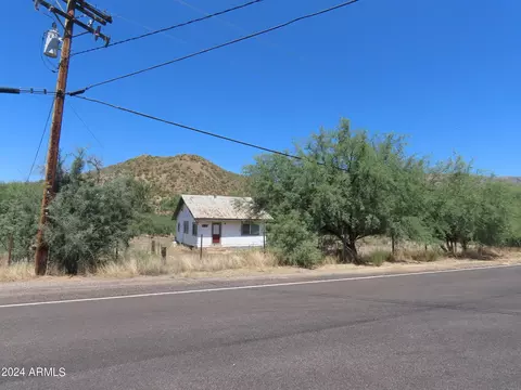 56120 E Riverside Rd, Kearny, AZ 85137