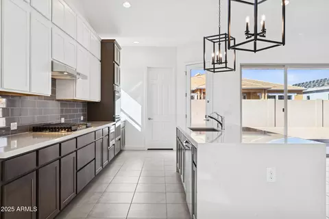 1110 W J Waltz Way, Apache Junction, AZ 85120 photo 7