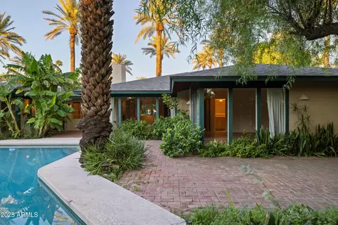 Exterior - 4707 E Calle Redonda --, Phoenix, AZ 85018 photo 2 of 6