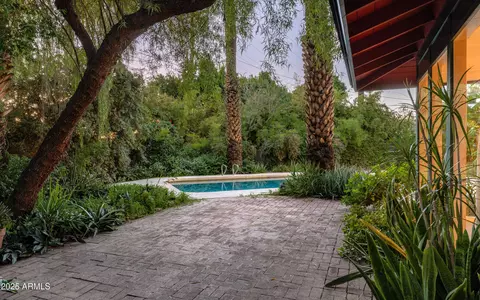 Exterior - 4707 E Calle Redonda --, Phoenix, AZ 85018 photo 5 of 6
