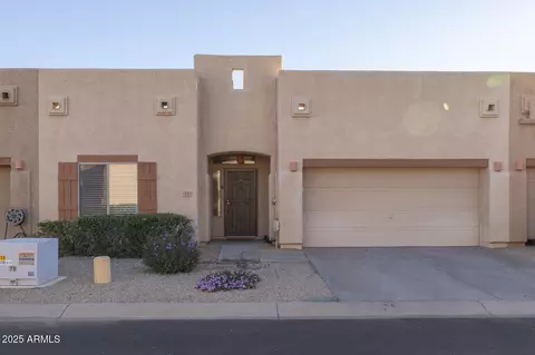 1650 S Crismon Rd #13, Mesa, AZ 85209