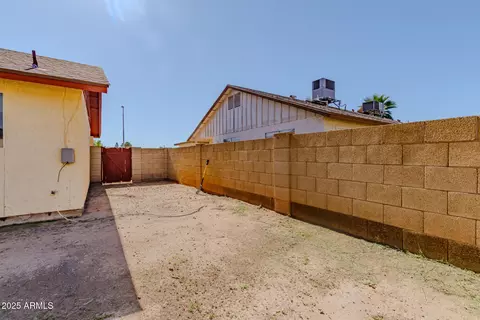 Exterior - 1328 E Palmdale Dr, Tempe, AZ 85282 photo 4 of 4