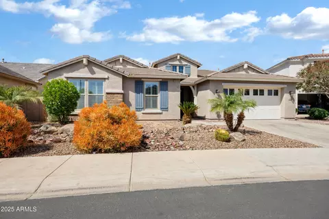 Exterior - 3728 E Narrowleaf Dr, Gilbert, AZ 85298 photo 2 of 8