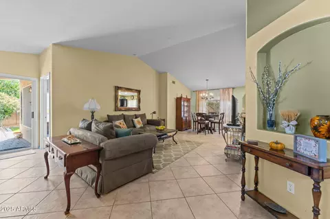 Entry Way - 3023 E Hononegh Dr, Phoenix, AZ 85050 photo 1 of 1