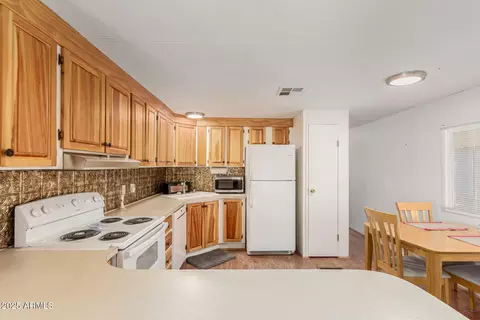 53 N Mountain Rd #19, Apache Junction, AZ 85120 photo 8