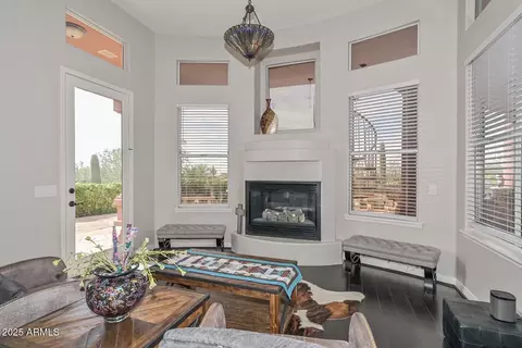 Living - 8540 E Mcdowell Rd #55, Mesa, AZ 85207 photo 8 of 8