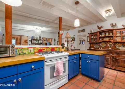 Kitchen - 3121 N 27th St, Phoenix, AZ 85016 photo 1 of 4