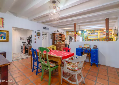 Dining - 3121 N 27th St, Phoenix, AZ 85016 photo 1 of 4