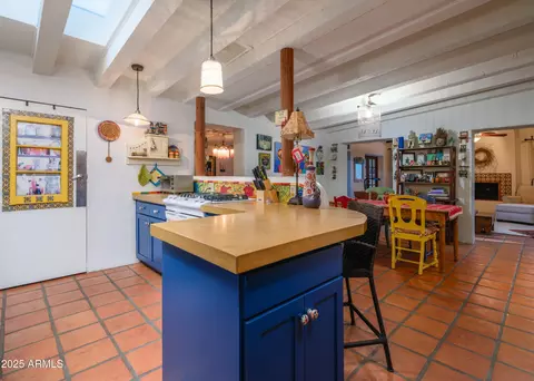 Kitchen - 3121 N 27th St, Phoenix, AZ 85016 photo 2 of 4