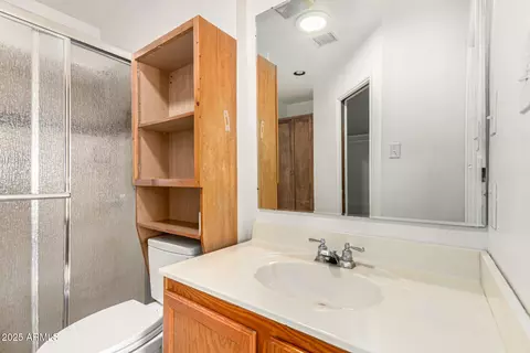Bath - 3417 E Yale St, Phoenix, AZ 85008 photo 1 of 2