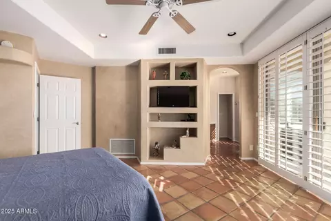 Bedroom - 31 W Beryl Ave, Phoenix, AZ 85021 photo 3 of 4