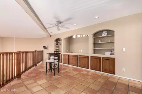 Entry Way - 31 W Beryl Ave, Phoenix, AZ 85021 photo 2 of 3