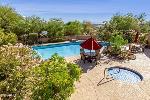 Exterior - 31 W Beryl Ave, Phoenix, AZ 85021 photo 11 of 13