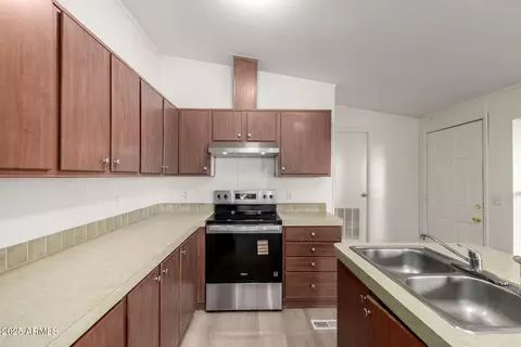 1108 E 4th Ave, Apache Junction, AZ 85119 photo 7