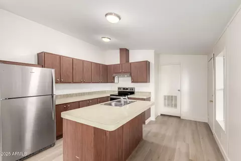 1108 E 4th Ave, Apache Junction, AZ 85119 photo 6
