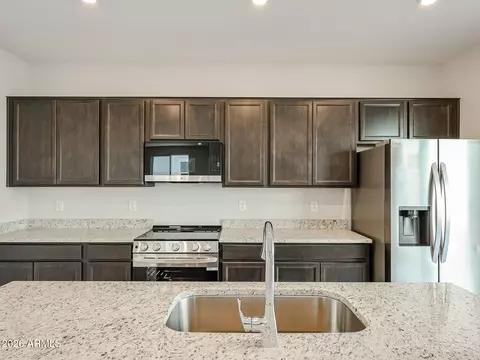 2716 E Boulder Ave, Apache Junction, AZ 85119 photo 8
