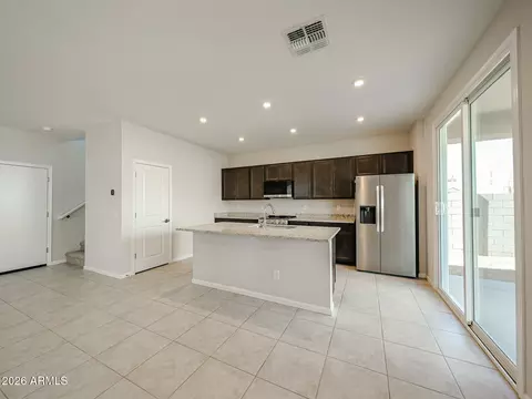2716 E Boulder Ave, Apache Junction, AZ 85119 photo 7