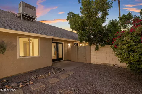 Exterior - 4039 E Alta Mesa Ave, Phoenix, AZ 85044 photo 3 of 6