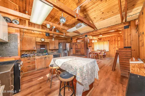 10170 S Mels Rd, Cornville, AZ 86325