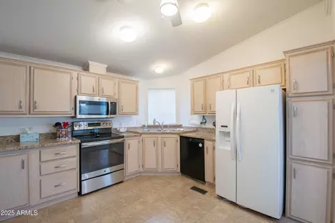 5735 E Mcdowell Rd #29, Mesa, AZ 85215 photo 6