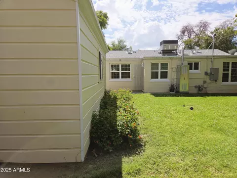 930 W Mackenzie Dr, Phoenix, AZ 85013 photo 6