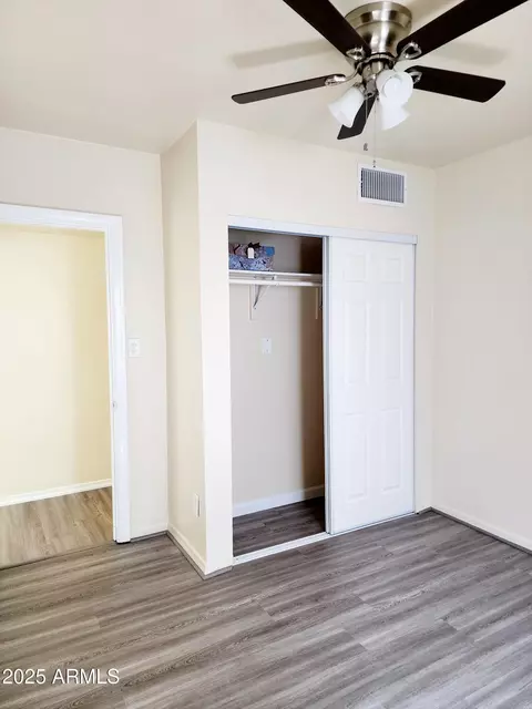930 W Mackenzie Dr, Phoenix, AZ 85013 photo 20