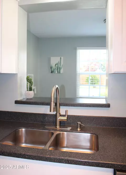 930 W Mackenzie Dr, Phoenix, AZ 85013 photo 34