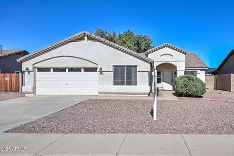 10816 W Deanna Dr, Sun City, AZ 85373
