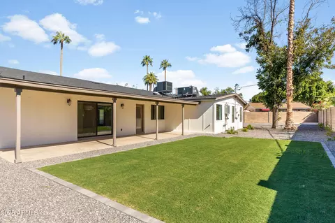 Exterior - 7801 N 4th Pl, Phoenix, AZ 85020 photo 1 of 7