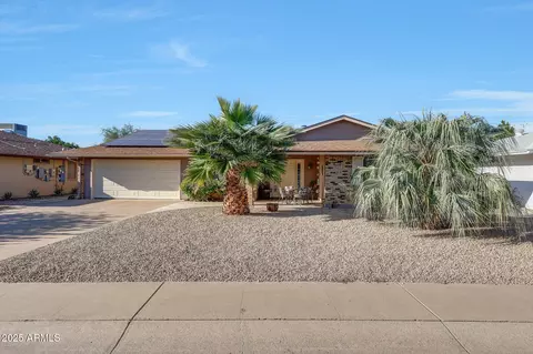 11181 W Cameo Dr, Sun City, AZ 85351