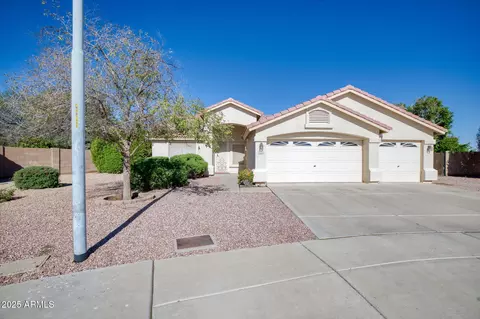 2010 S 80th Ln, Phoenix, AZ 85043