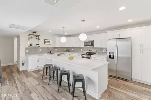 8206 E Orange Blossom Ln, Scottsdale, AZ 85250