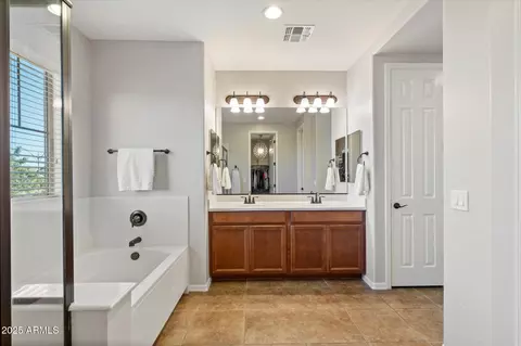 3668 E Angstead Ct, Gilbert, AZ 85296 photo 16