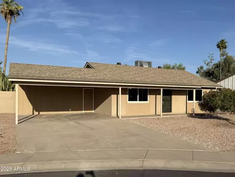 2331 W Via Rialto Cir, Mesa, AZ 85202