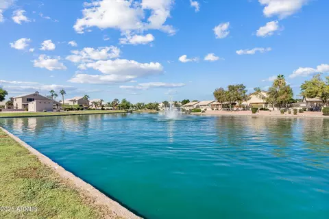 View/Area - 545 S Ash St, Gilbert, AZ 85233 photo 3 of 3