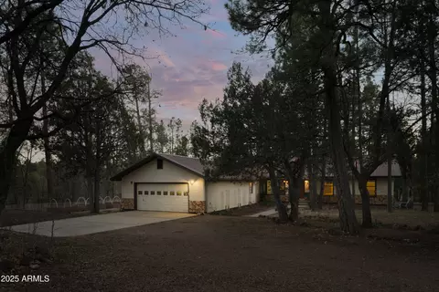 2237 Lockwood Dr, Lakeside, AZ 85929