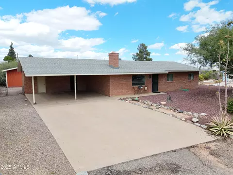 254 W La Cuesta Dr, Benson, AZ 85602