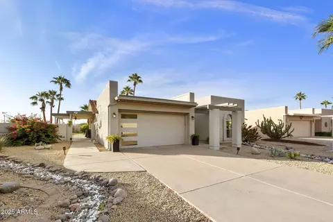 9825 E Navajo Pl, Sun Lakes, AZ 85248